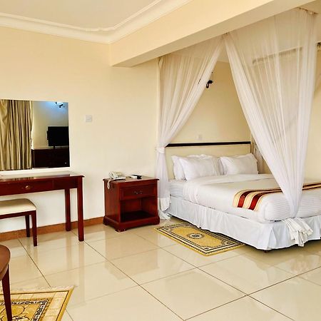 Bomah Hotel Limited Gulu ภายนอก รูปภาพ