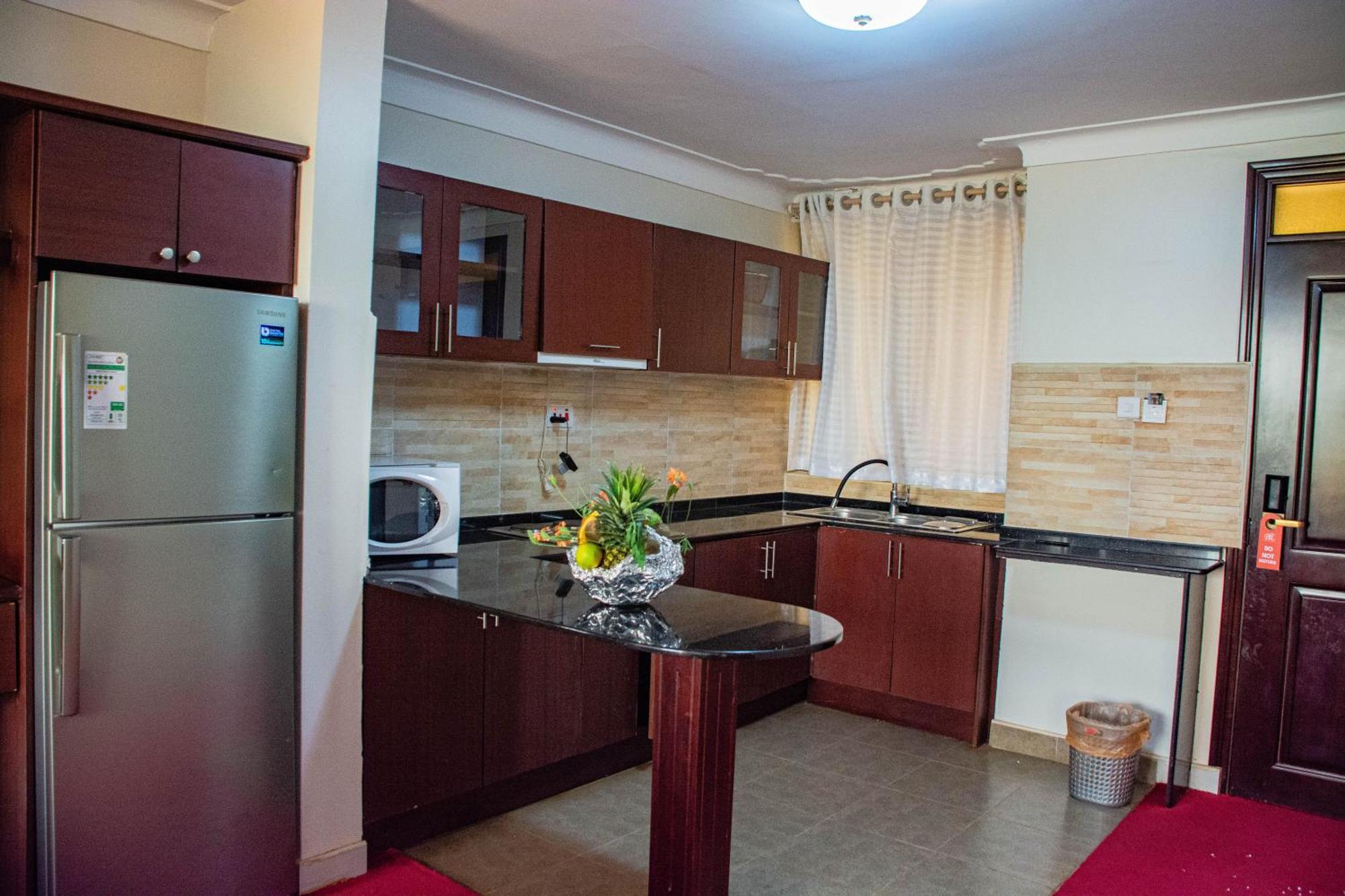 Bomah Hotel Limited Gulu ภายนอก รูปภาพ