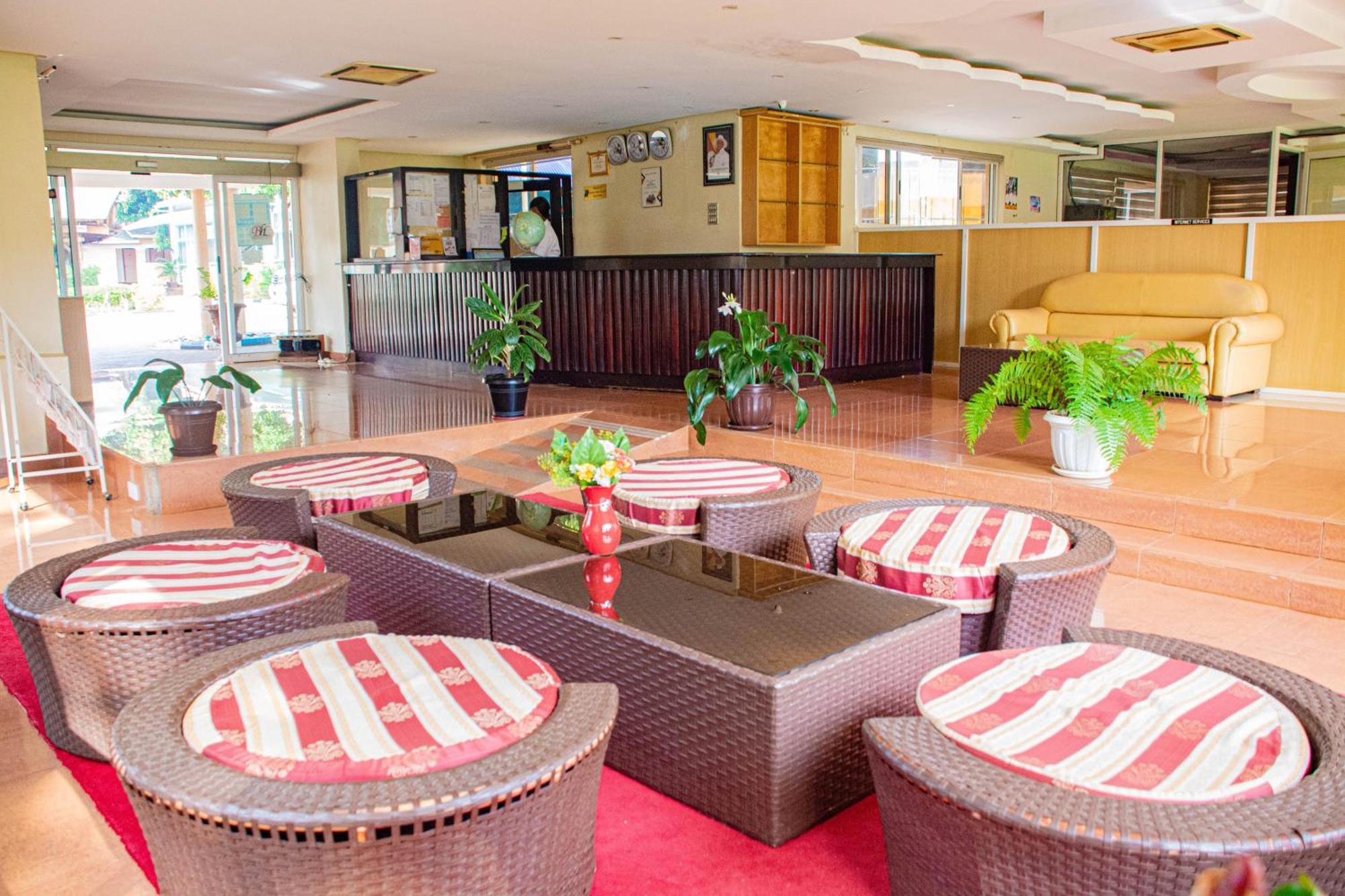 Bomah Hotel Limited Gulu ภายนอก รูปภาพ